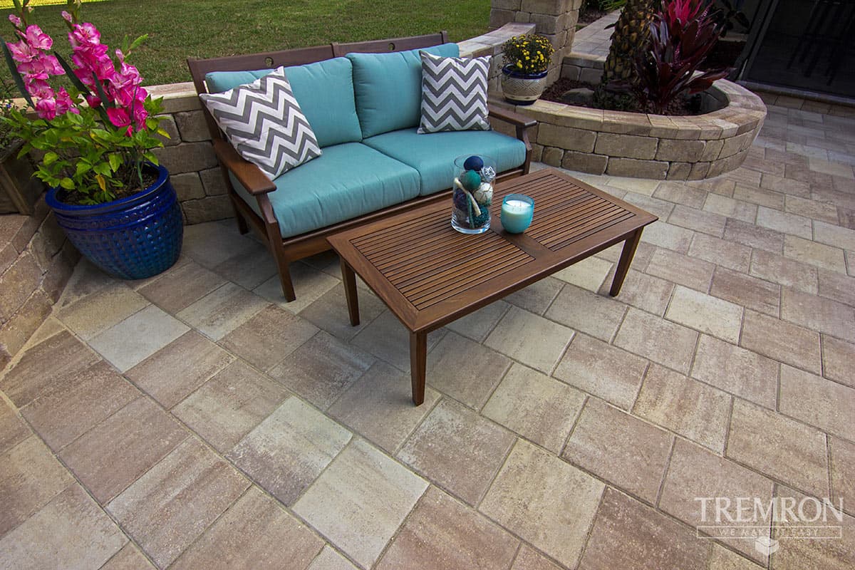 Park Plaza concrete paver material photo 4
