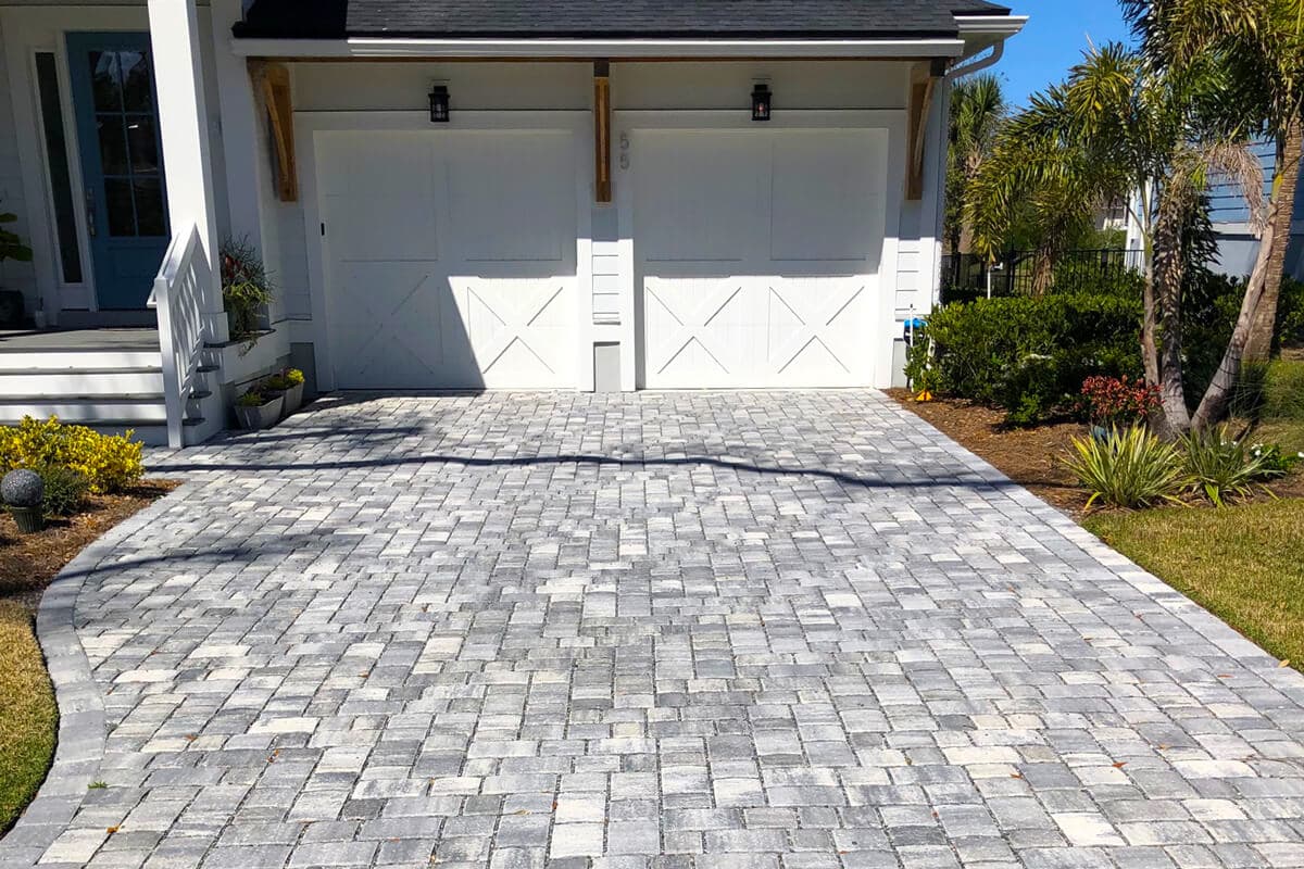 Olde Towne Permeable concrete paver material photo 3