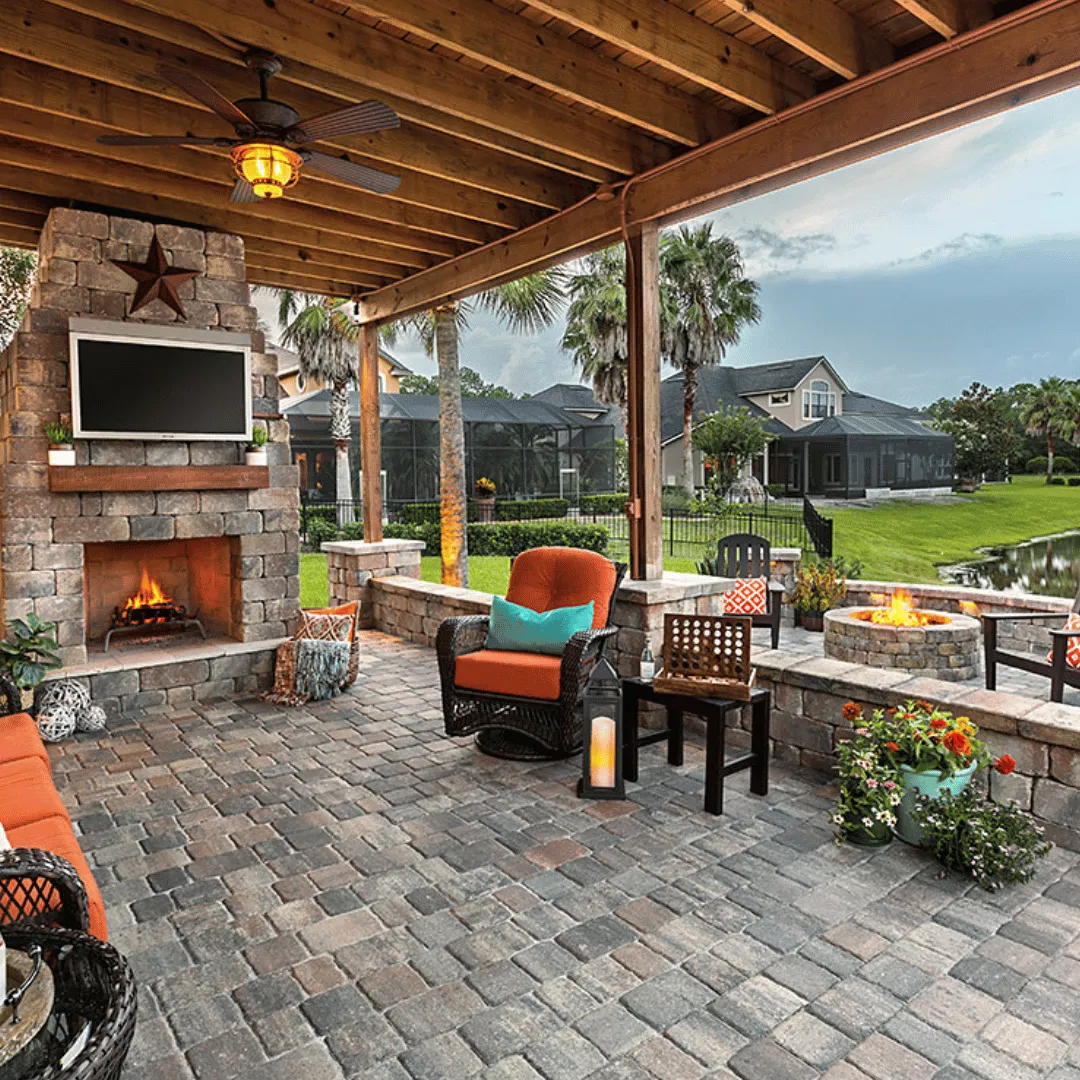 Porcelain paver outdoor living installation Doral