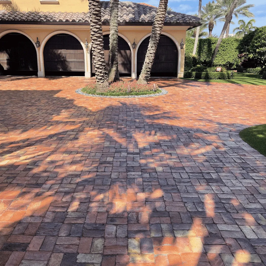 Authentic Chicago circular lighting driveway South Miami