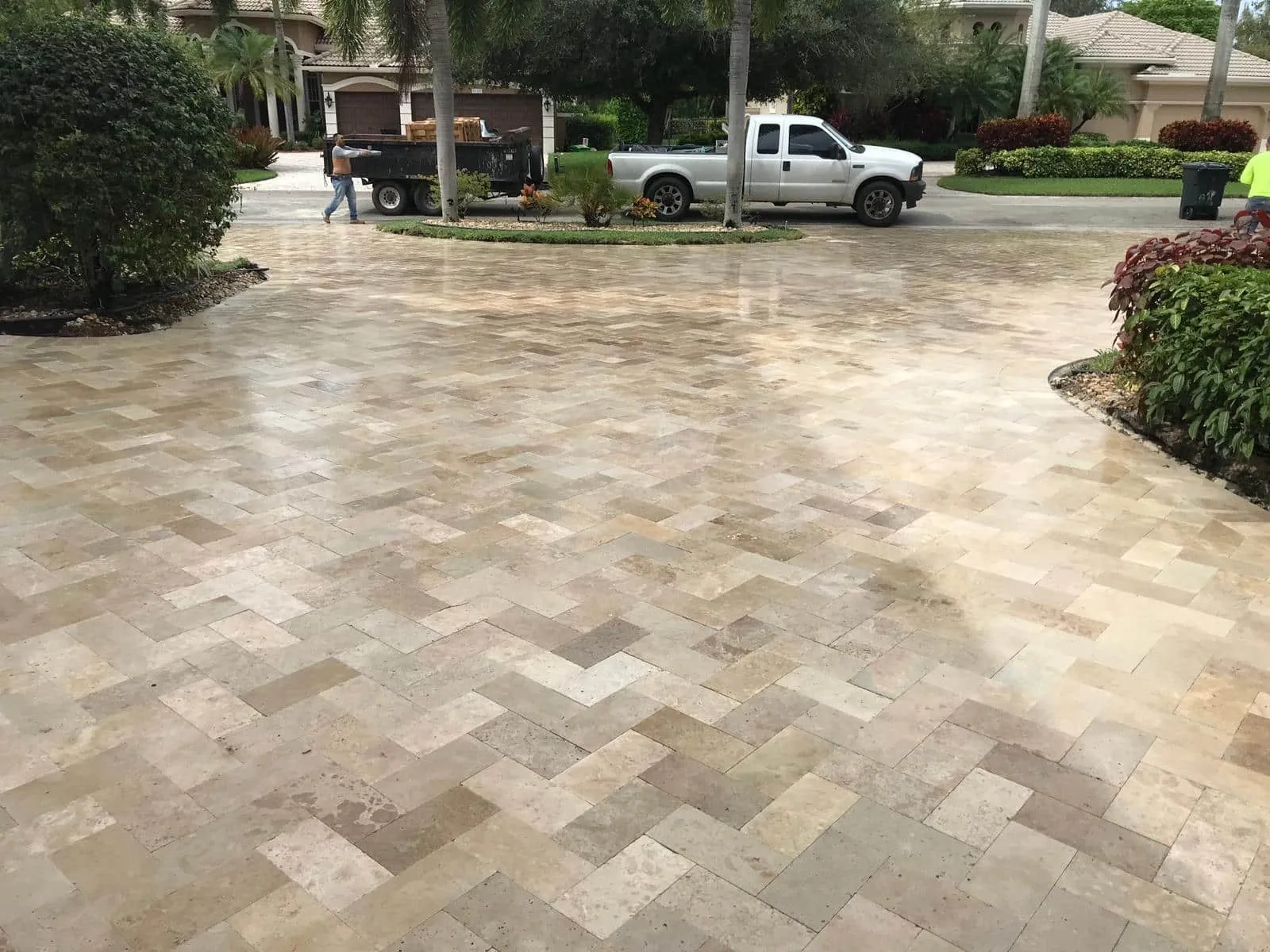 Porcelain driveway installation